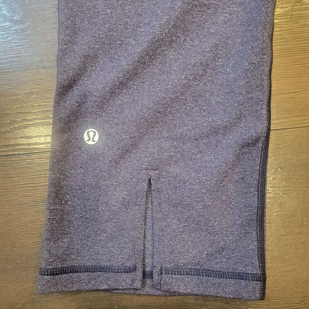 Lululemon Gather & Crow Crop Leggings Heathered Deep Indigo Blue Sz 8 Leg Slits